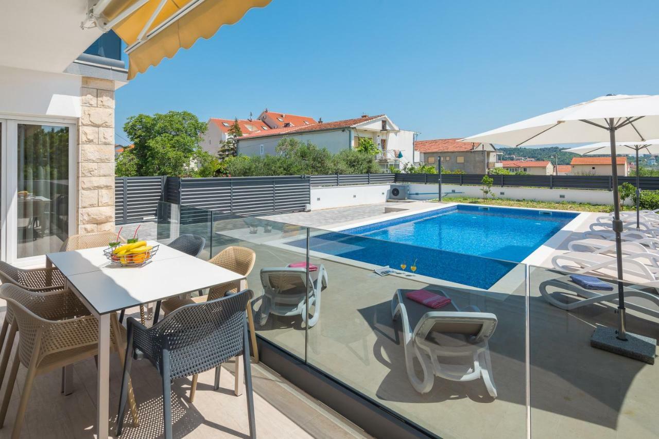 Apartments Apollo Trogir Zewnętrze zdjęcie